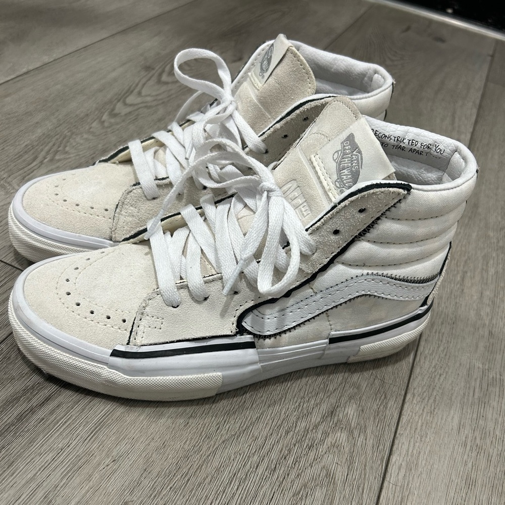 Vans Sk8-Hi Reconstruct Shoe- White